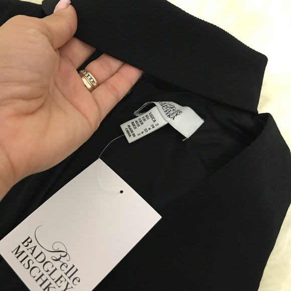 BELLE BADGLEY MISCHKA Choker V-Neck Cocktail Dress - Picture 5 of 6